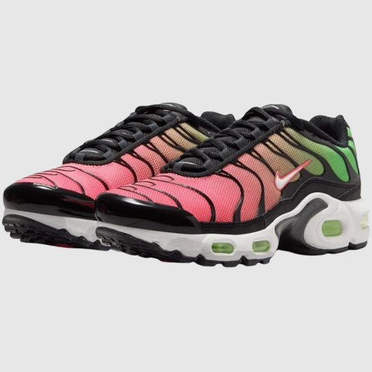 Nike Air Max Plus Green Strike Flash Crimson