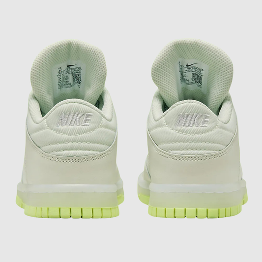 Nike Dunk Low SE Padded Tongue